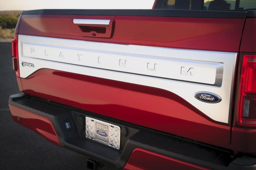  Ford F-150 2015 года  (фото 10 из 33)
